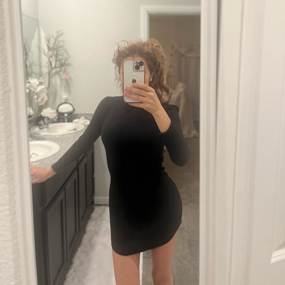 Medium black dress